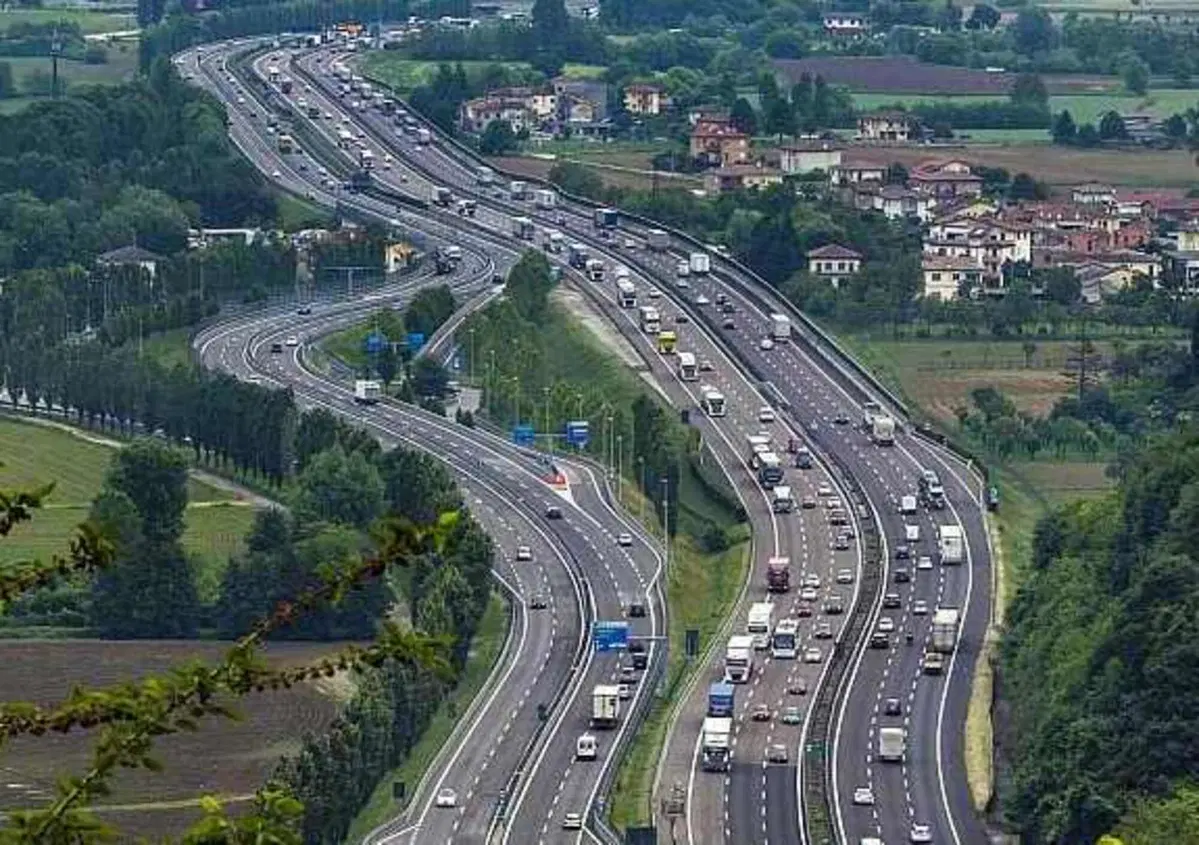 Autostrade: Confindustria contro il Milleproroghe su revoca concessioni
