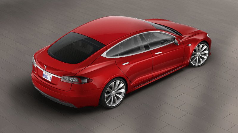 Tesla: grande entusiasmo, ma bilancio in profondo rosso