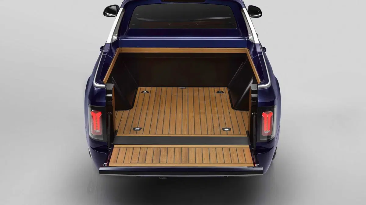 BMW X7 Pick-up, la versione che non ti aspetti (8)