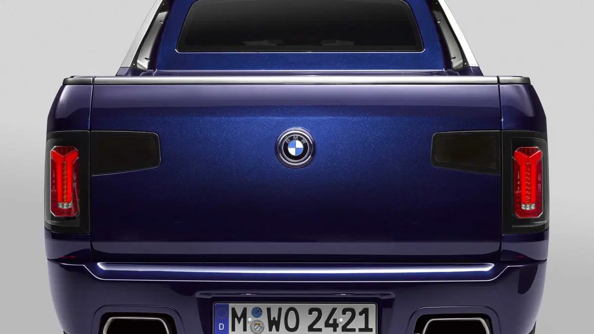 BMW X7 Pick-up, la versione che non ti aspetti (12)