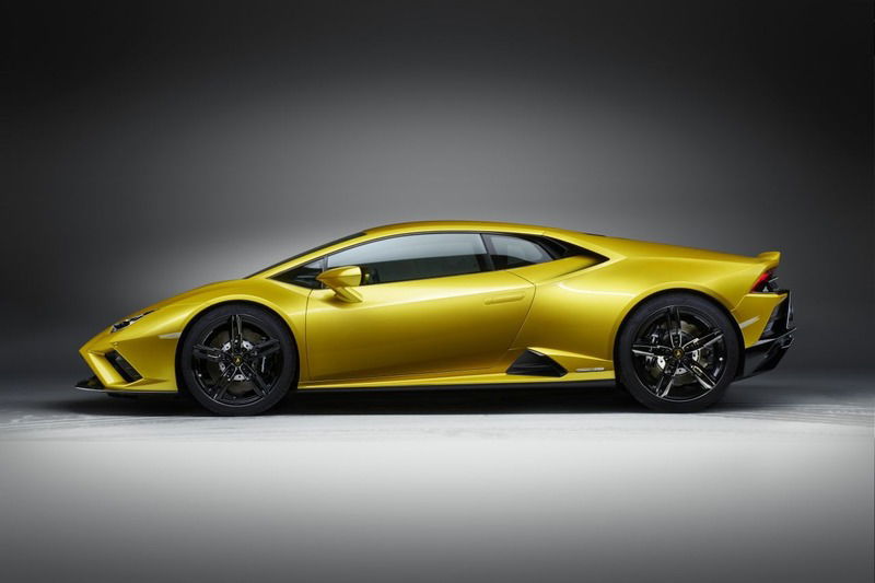 Lamborghini Huracan Evo RWD, 610 CV a trazione posteriore