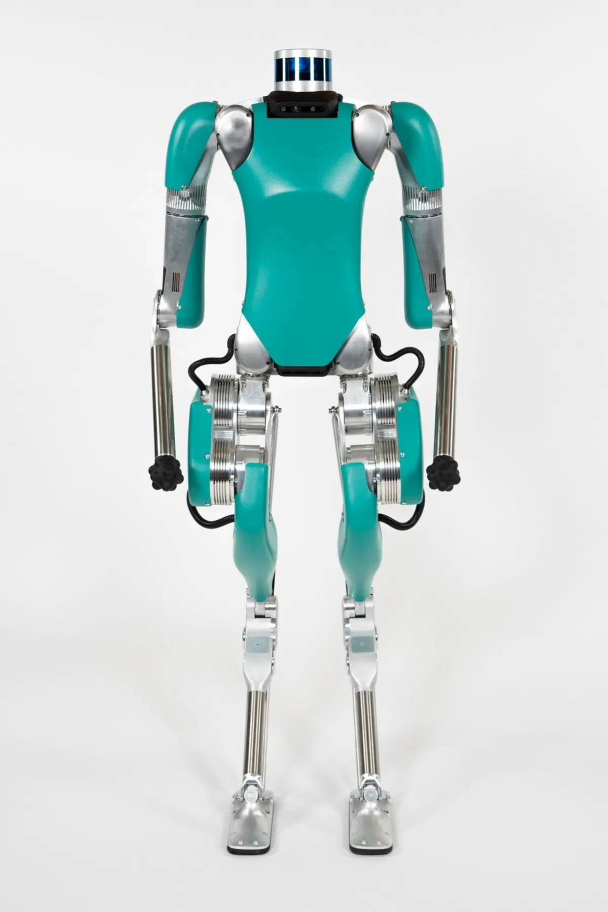 Ford: robot con braccia e gambe a supporto dei veicoli commerciali (3)