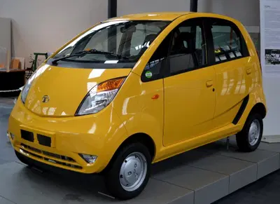 Tata Nano: l'auto del popolo vende 1 esemplare all'anno