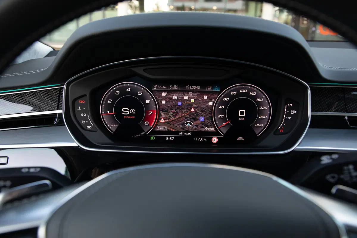 Audi S8 (2019-->>) (40)