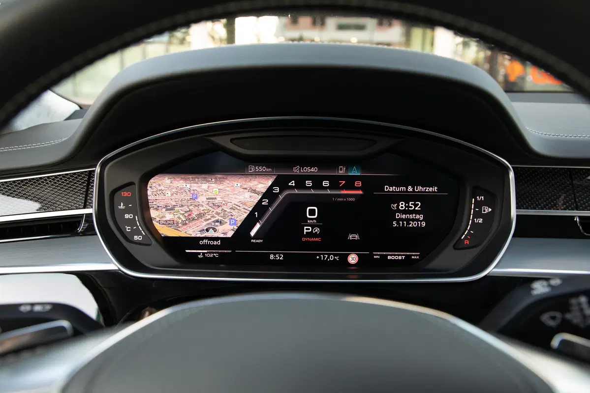 Audi S8 (2019-->>) (41)