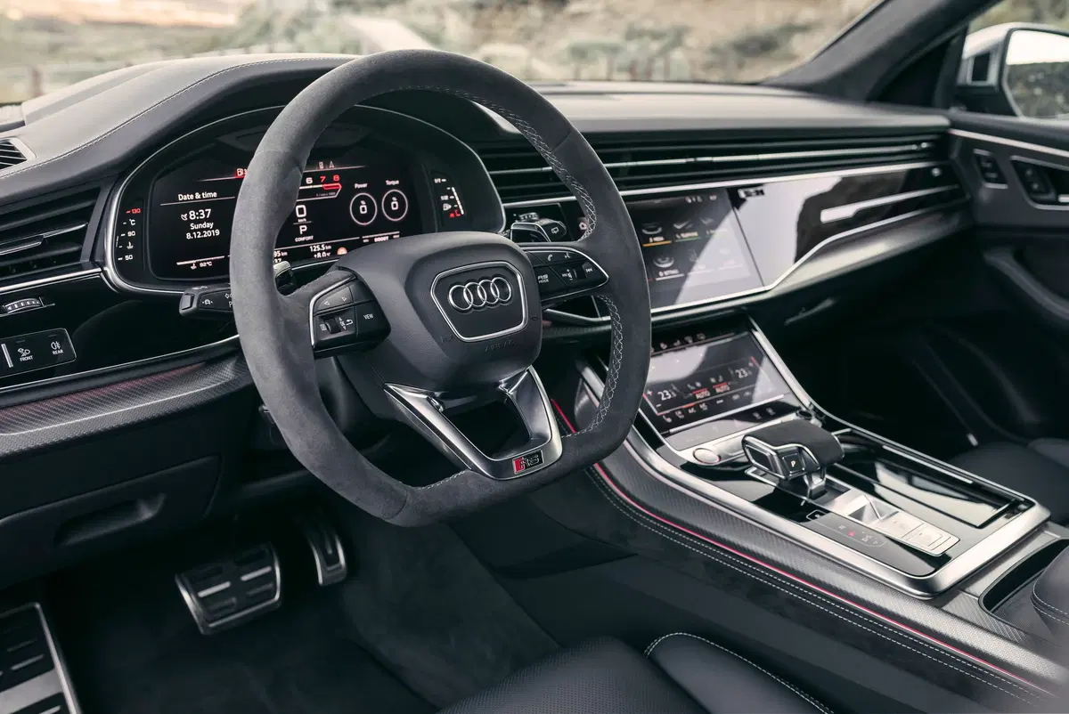 Audi RS Q8 Q8 4.0 mhev quattro tiptronic (31)