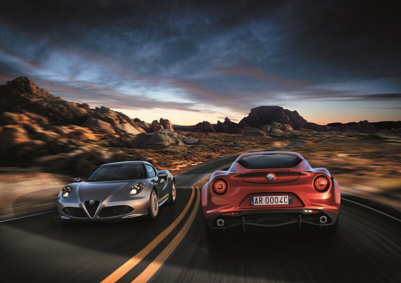 Alfa Romeo 4C in America? Se ne vendono solo 12 al mese