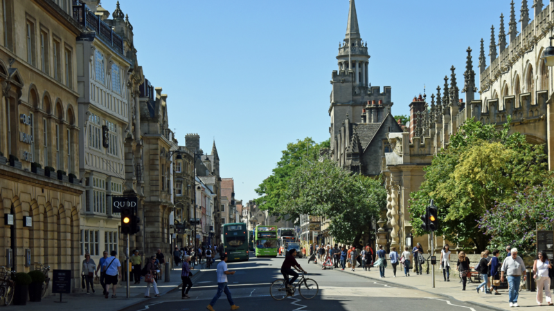 Oxford, citt&agrave;-modello per un futuro a zero emissioni