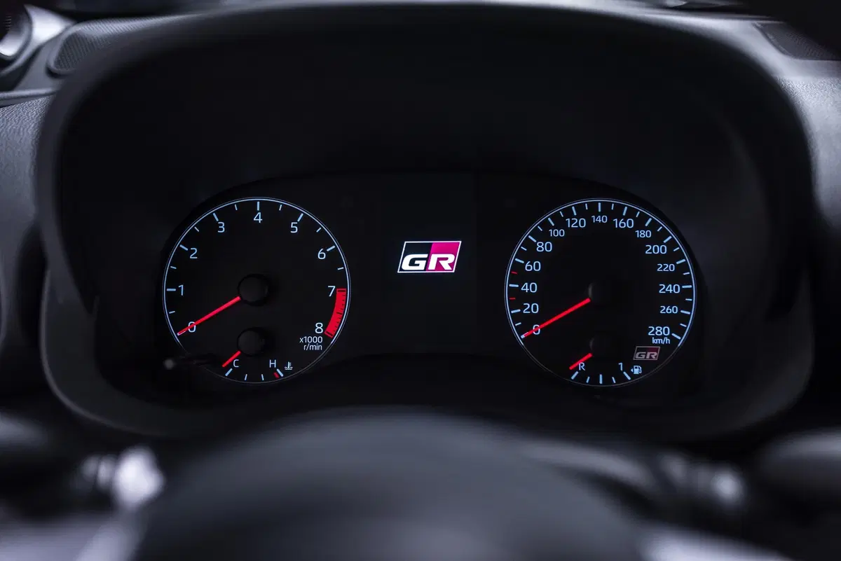 Toyota GR Yaris: potenza, scheda tecnica e foto ufficiali (9)