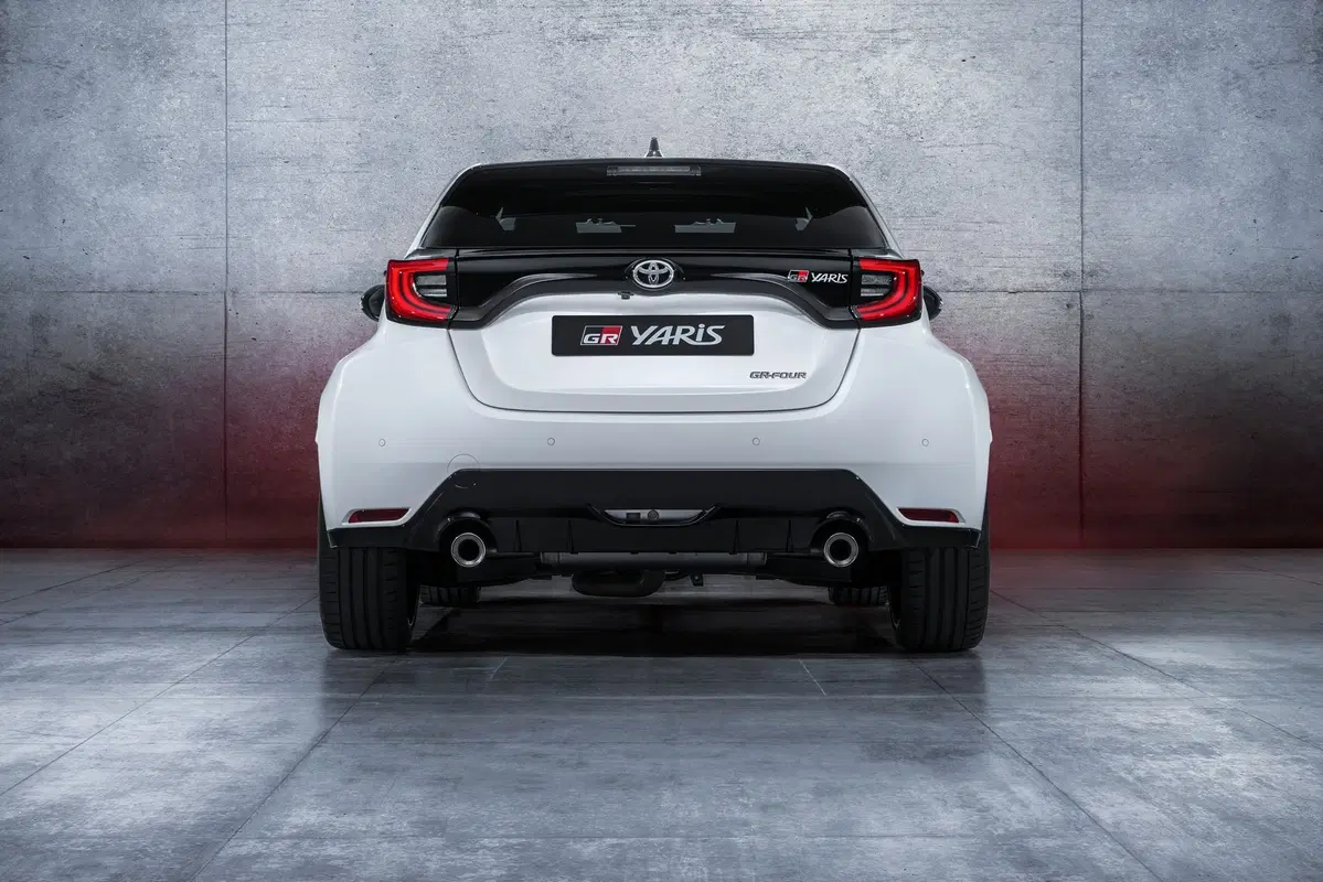Toyota GR Yaris: potenza, scheda tecnica e foto ufficiali (3)