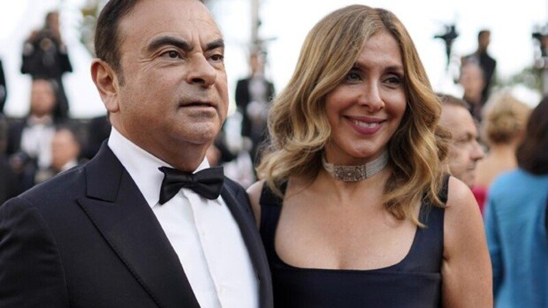 Carlos Ghosn, richiesta allerta rossa dell&#039;Interpol per la moglie Carole