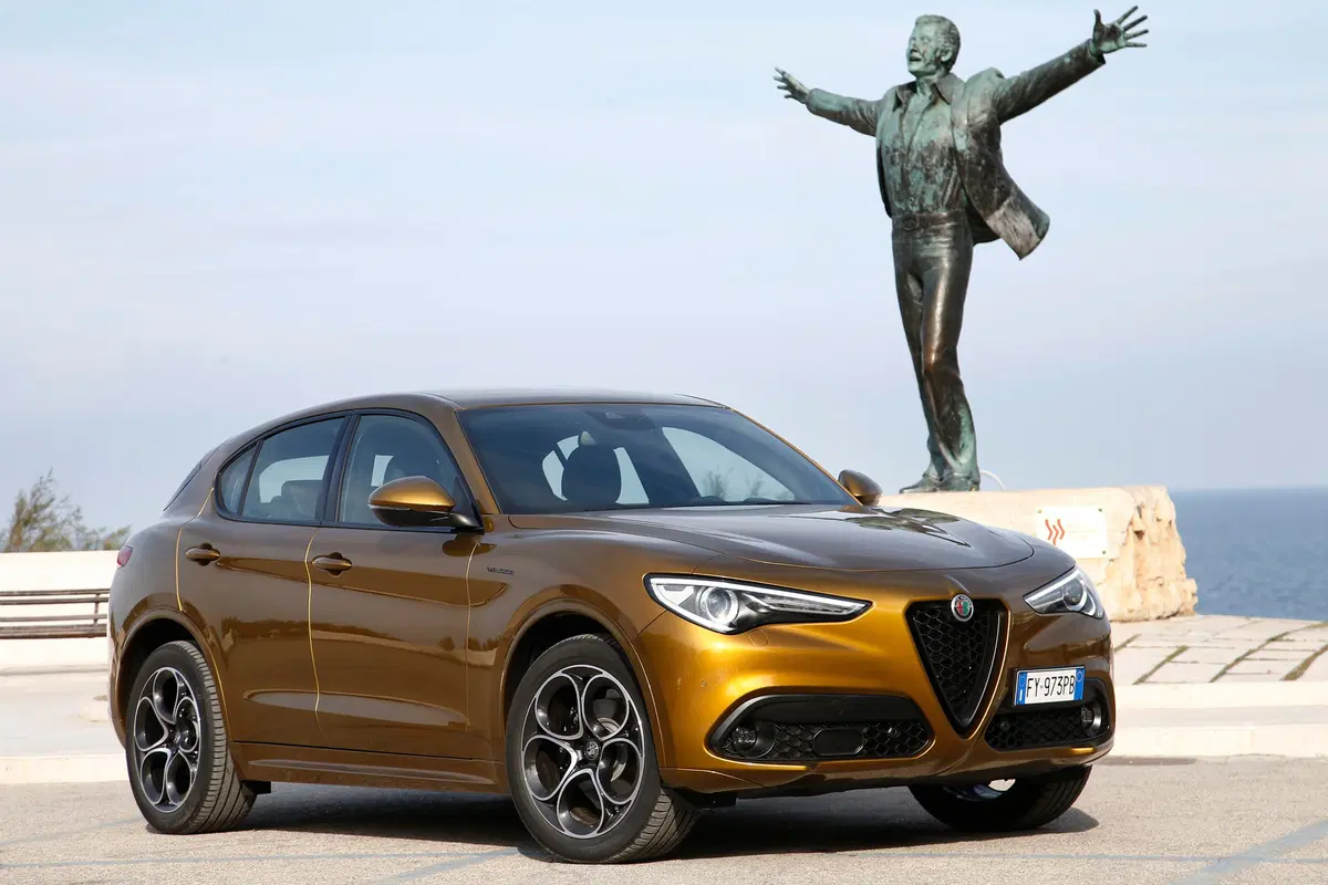 Alfa Romeo Stelvio Stelvio 2.2 Turbodiesel 190 CV AT8 Q4 Business (21)