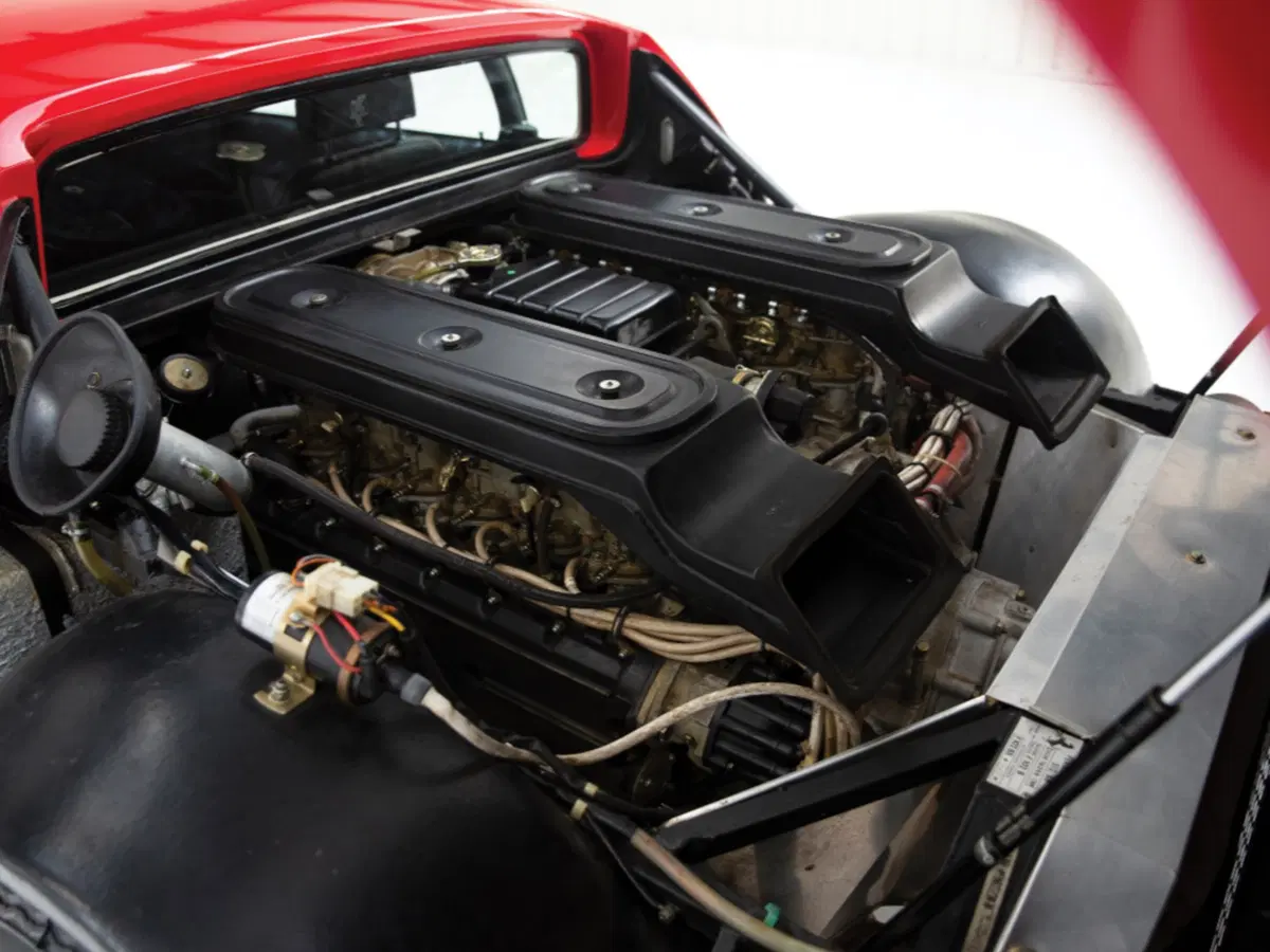 Ferrari 512 BB: all'asta un esemplare con soli 820 km (8)