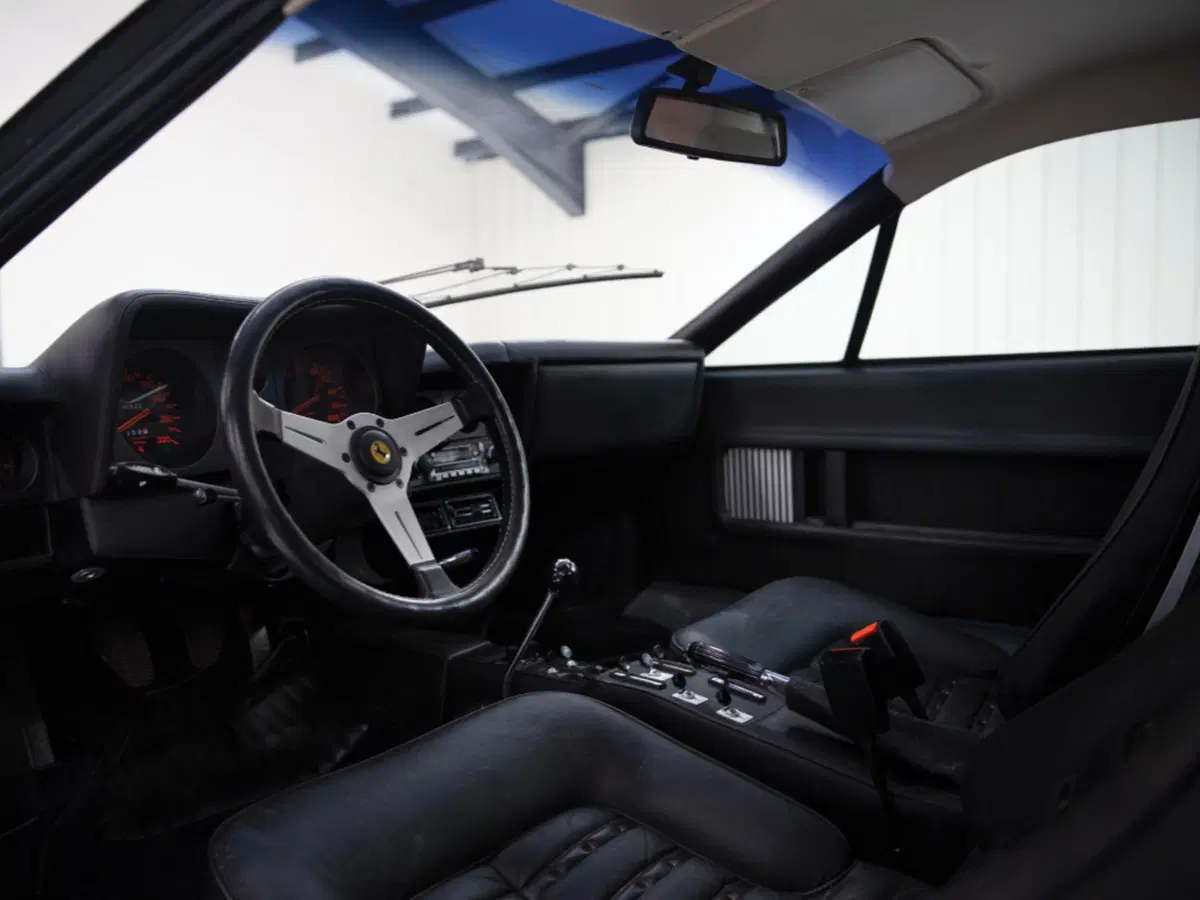 Ferrari 512 BB: all'asta un esemplare con soli 820 km (6)