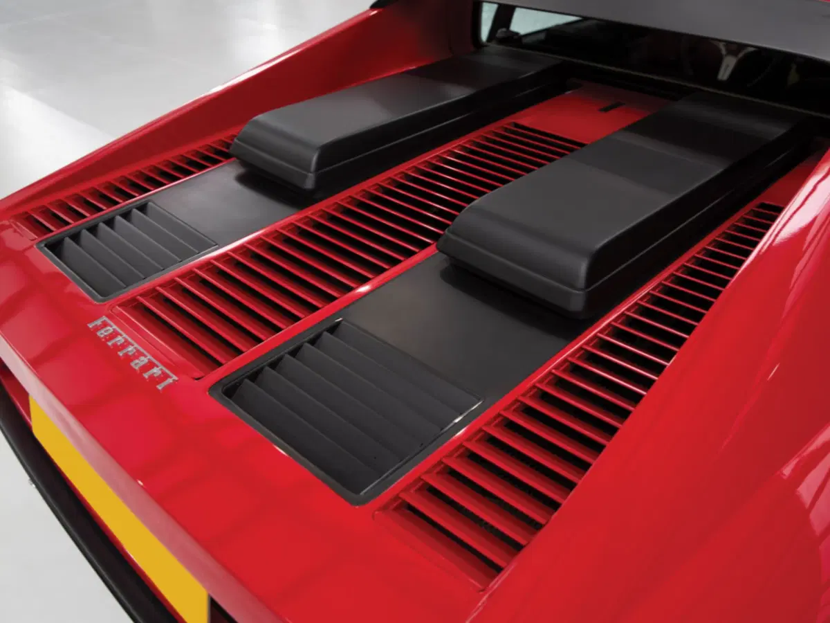 Ferrari 512 BB: all'asta un esemplare con soli 820 km (5)