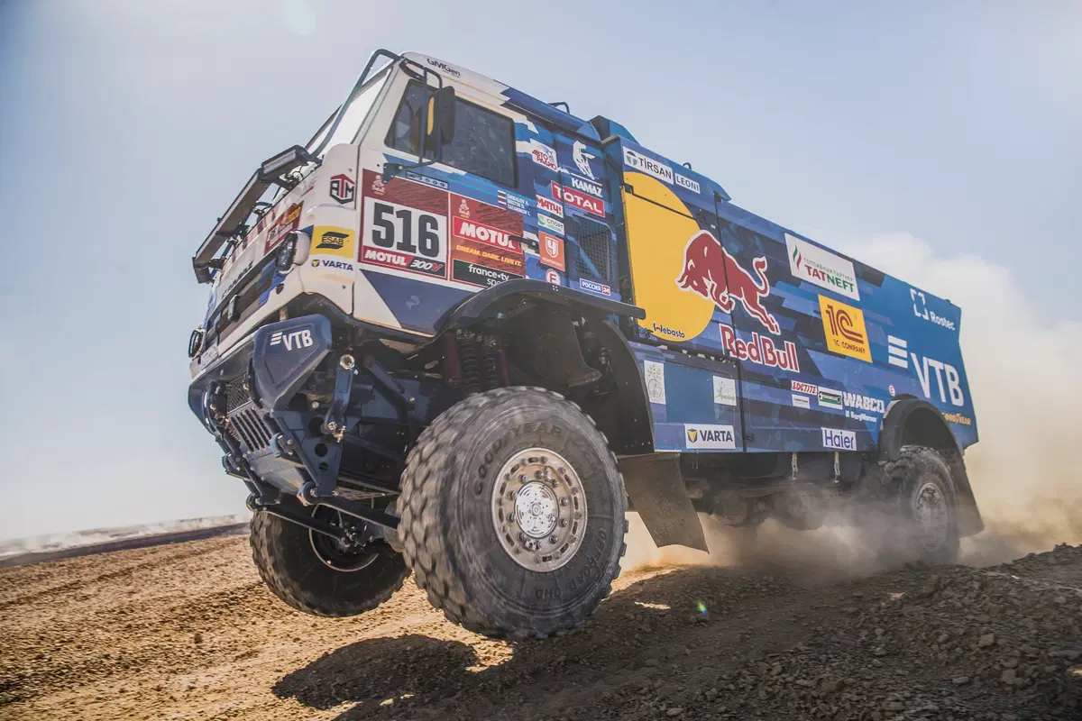 Dakar 2020. D-9 Flash. Primo successo di “K” Benavides e terzo di “Peter”  (4)