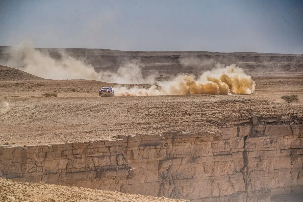 Dakar 2020. D-9 Flash. Primo successo di “K” Benavides e terzo di “Peter”  (6)