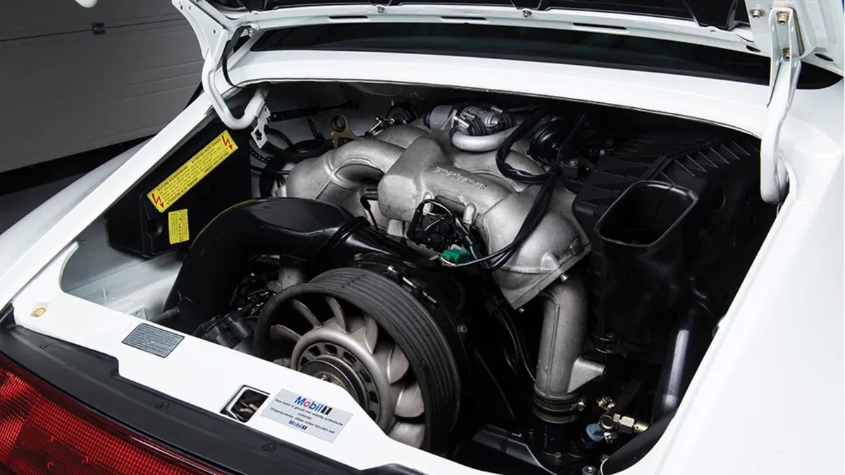 Porsche 911 Carrera RS Clubsport Coupé: chi la porterebbe in pista? (5)