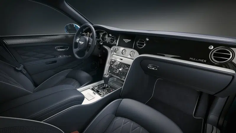 Gli interni della Bentley Mulsanne 6.75 Edition