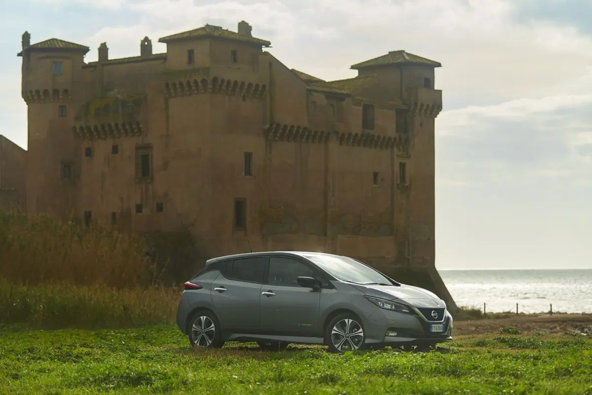 Nissan Leaf e+, con batteria 62 kWh autonomia da 385 km (5)