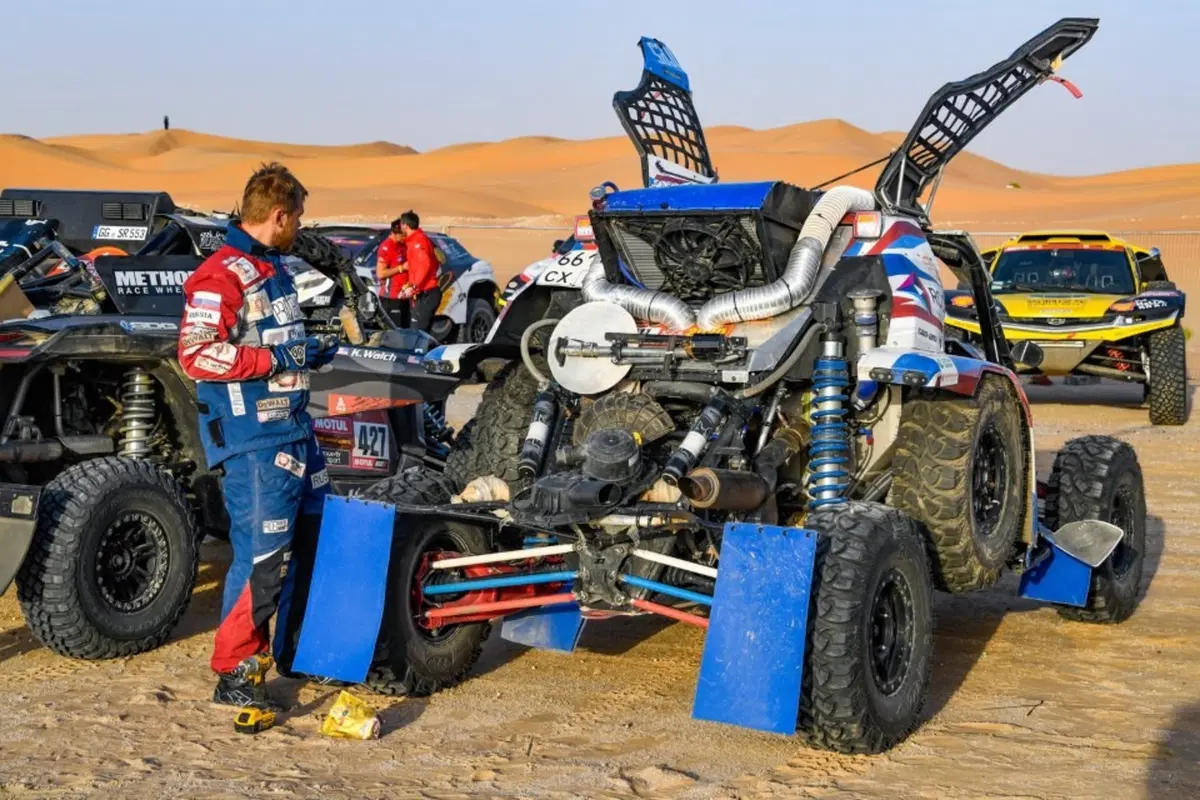 Il Bar della Dakar 2020. Marathon di lusso e intrigo SSV (12)
