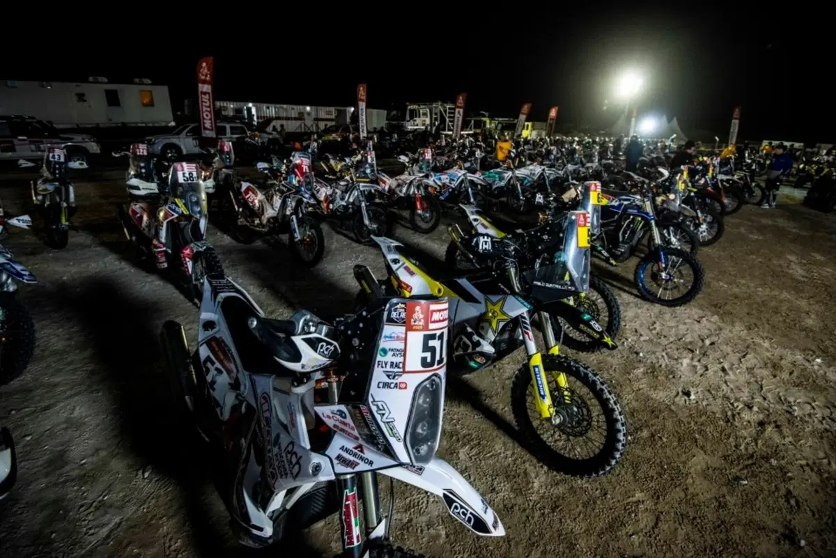 Il Bar della Dakar 2020. Marathon di lusso e intrigo SSV (24)