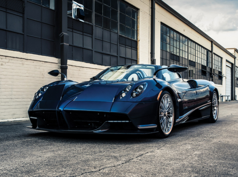 Pagani Huayra Roadster: all&#039;asta una delle 100 supercar prodotte