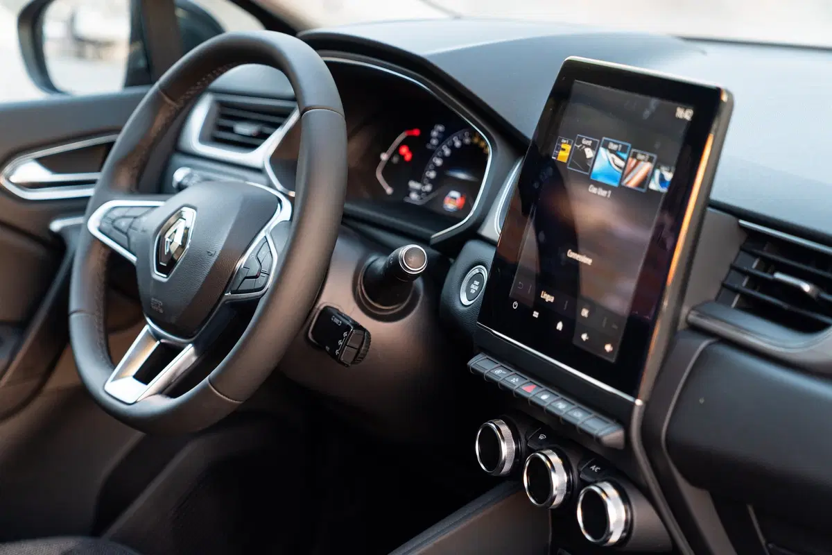 Renault Captur 2020, TEST: SUV compatto ancora più maturo [Video] (6)