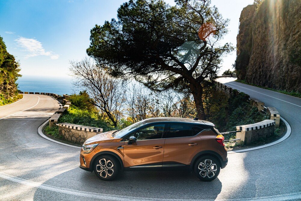 Cambio di look per la Renault Captur 2020