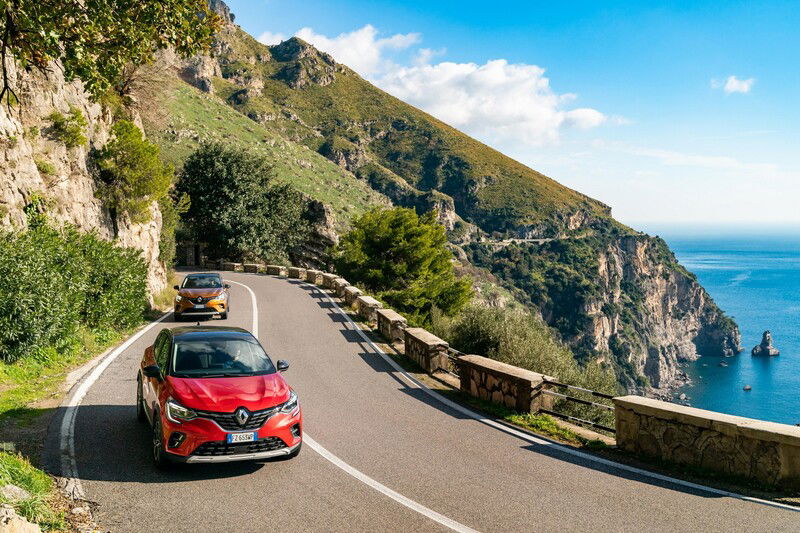 A bordo della Renault Captur 2020 sulla costa amalfitana