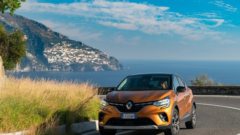 Renault Captur 2020, TEST: SUV compatto ancora pi&ugrave; maturo [Video]