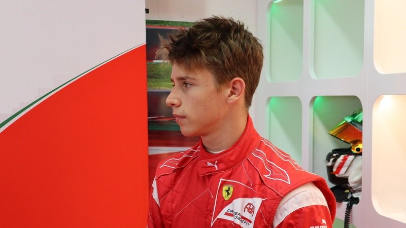 Ferrari, il fratello di Charles Leclerc, Arthur, entra nella Driver Academy