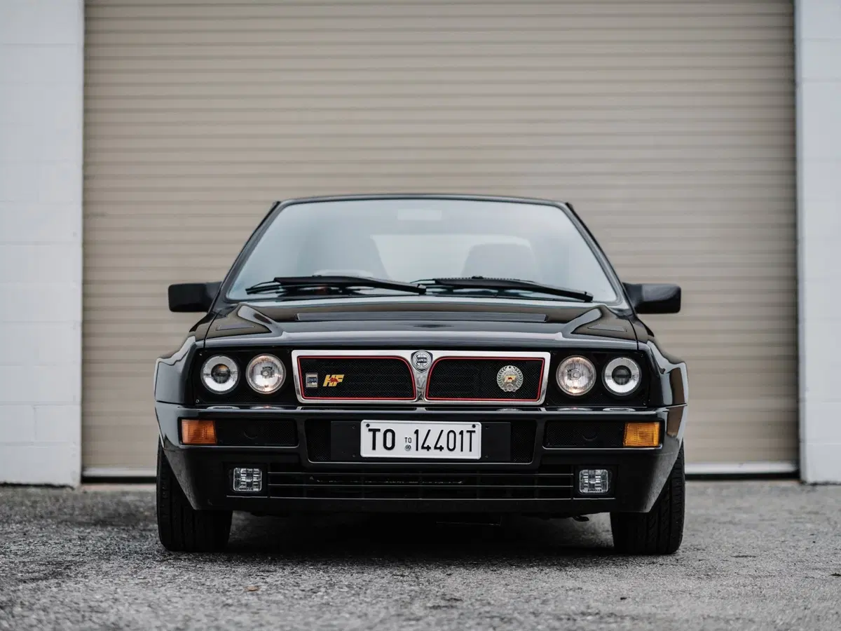 Lancia Delta HF Integrale Evoluzione: aggiudicata per oltre 100.000 dollari (3)