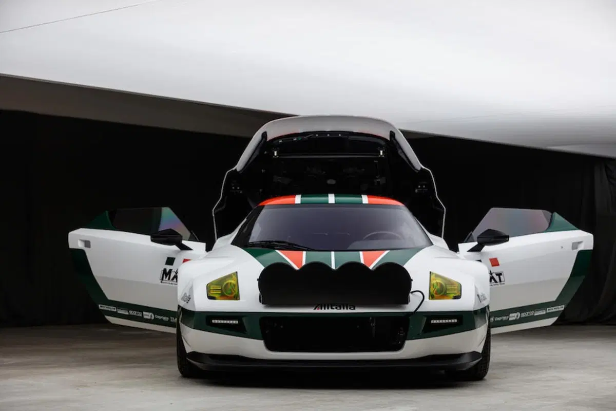 MAT New Stratos: è valutata 700.000 euro!  (13)