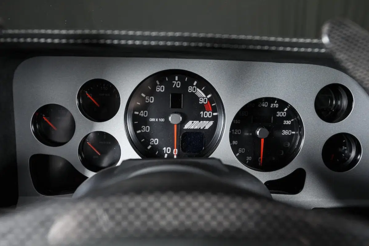 MAT New Stratos: è valutata 700.000 euro!  (22)
