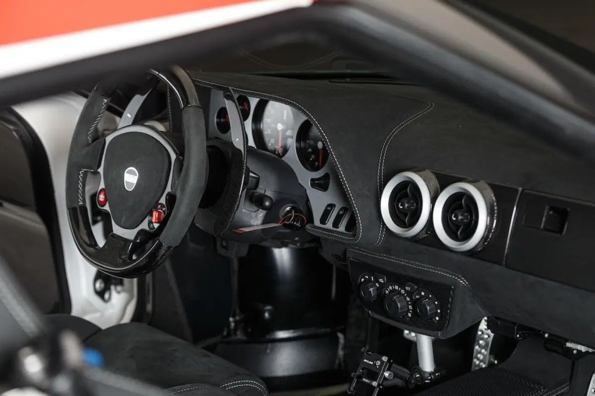 MAT New Stratos: è valutata 700.000 euro!  (25)