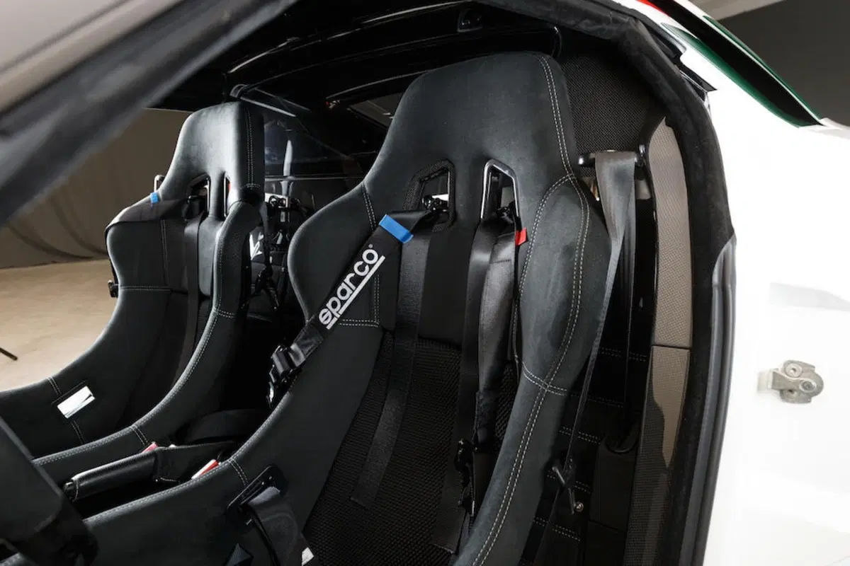 MAT New Stratos: è valutata 700.000 euro!  (31)