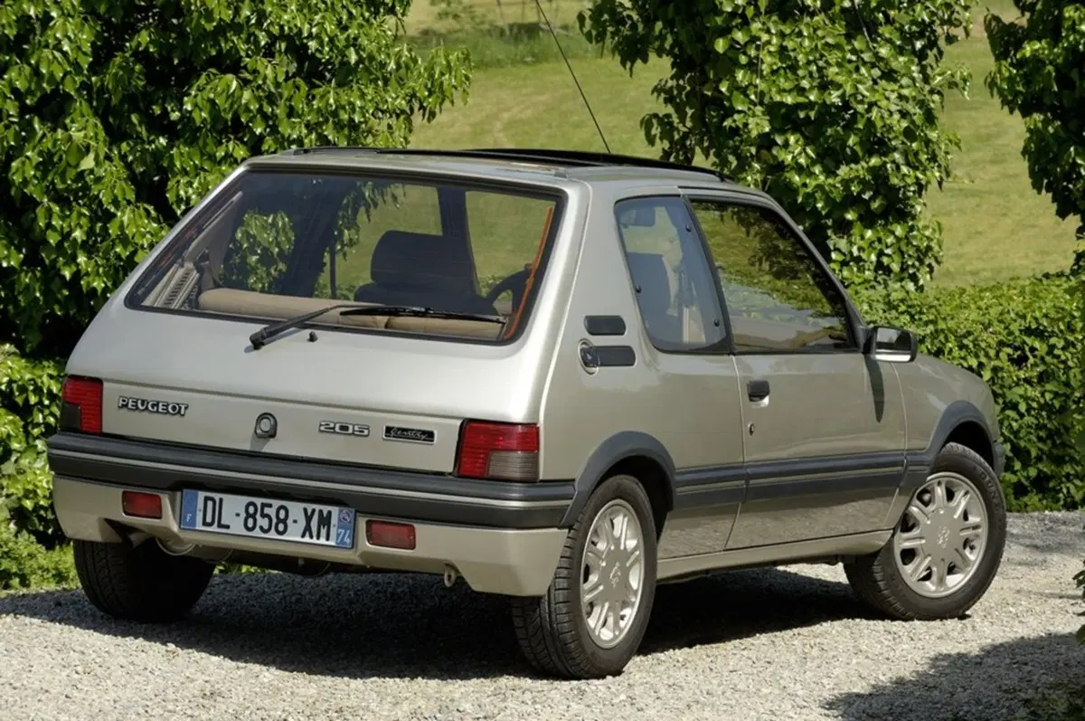 Peugeot: dalla 205 alla 208. Ma che fine ha fatto la 209? (3)