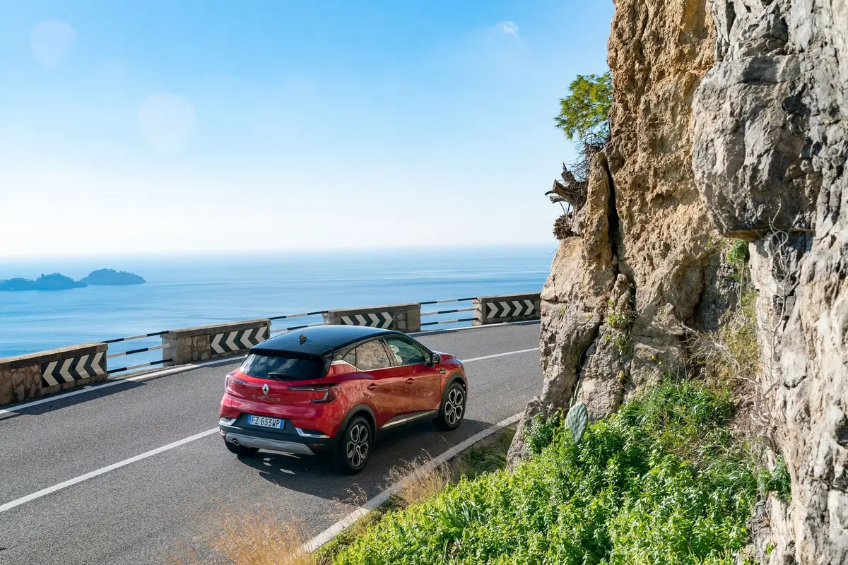 Renault Captur, arriva la versione 1.0 GPL (3)