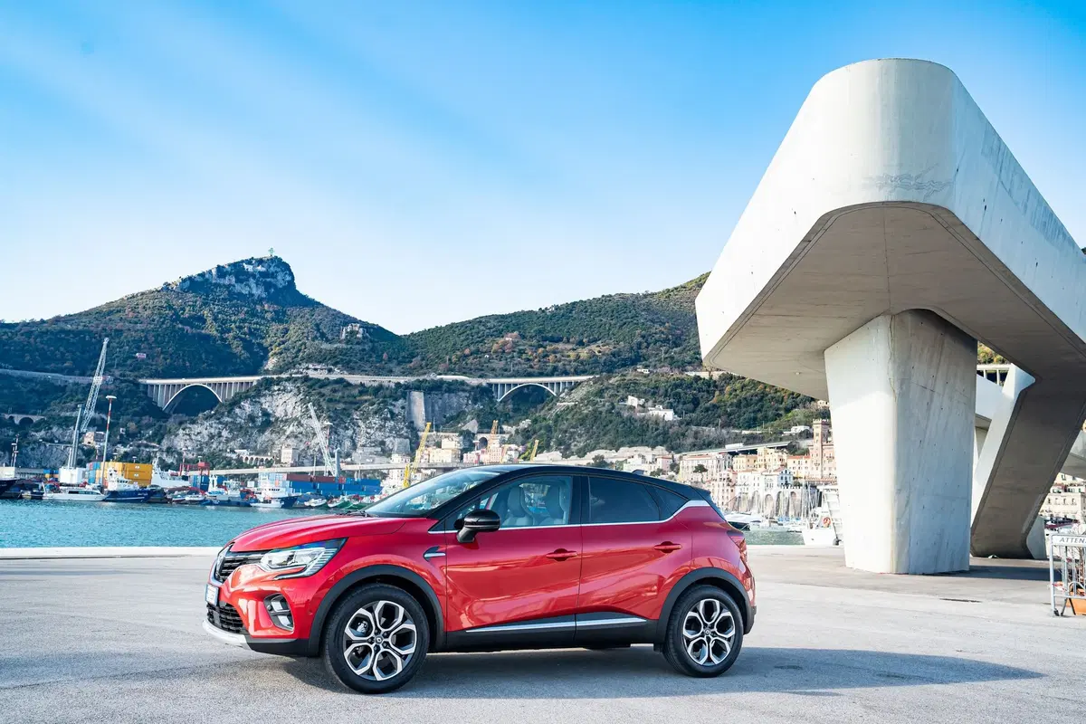 Renault Captur, arriva la versione 1.0 GPL (20)