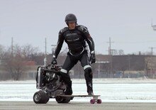 Ford 1.0 EcoBoost: skateboard da 90 km/h per Dolph Lundgren [Video]
