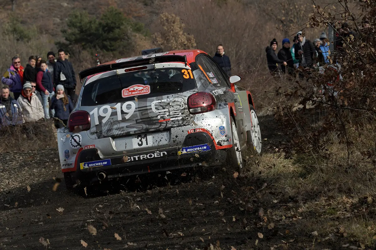 WRC20. Monte-Carlo D-3. Faccenda a 3: Evans, Ogier, Neuville (24)