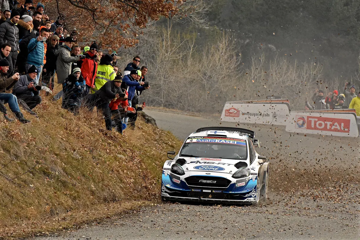 WRC20. Monte-Carlo D-3. Faccenda a 3: Evans, Ogier, Neuville (3)