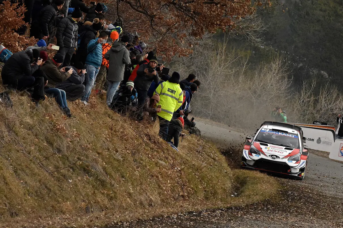 WRC20. Monte-Carlo D-3. Faccenda a 3: Evans, Ogier, Neuville (7)