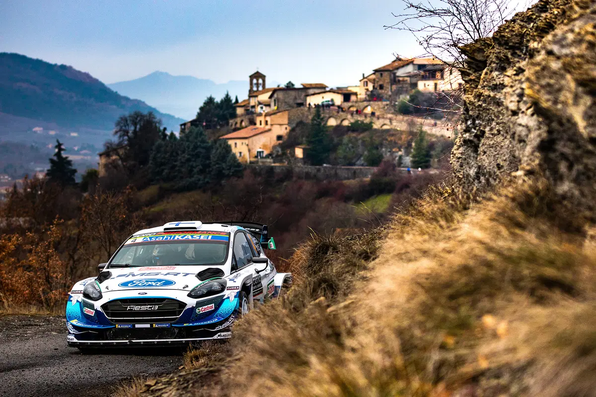 WRC20. Monte-Carlo D-3. Faccenda a 3: Evans, Ogier, Neuville (5)