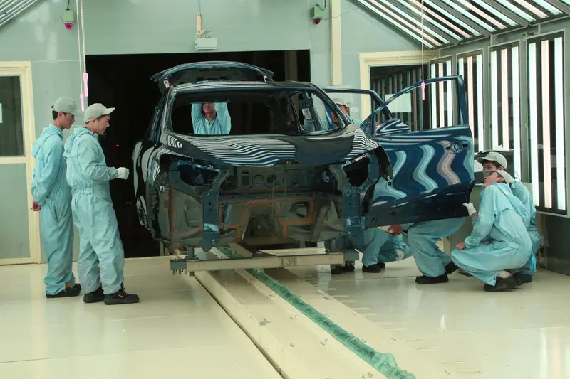 Virus mortale '20, Conseguenze industria: i grandi gruppi automobilistici frenano la rincorsa cinese