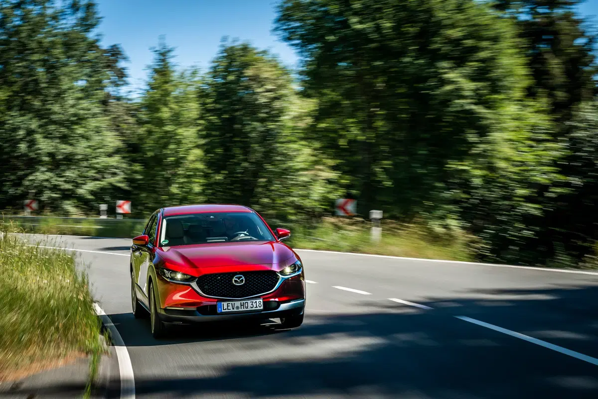 Mazda CX-30, arriva il mild-hybrid da 150 CV (5)