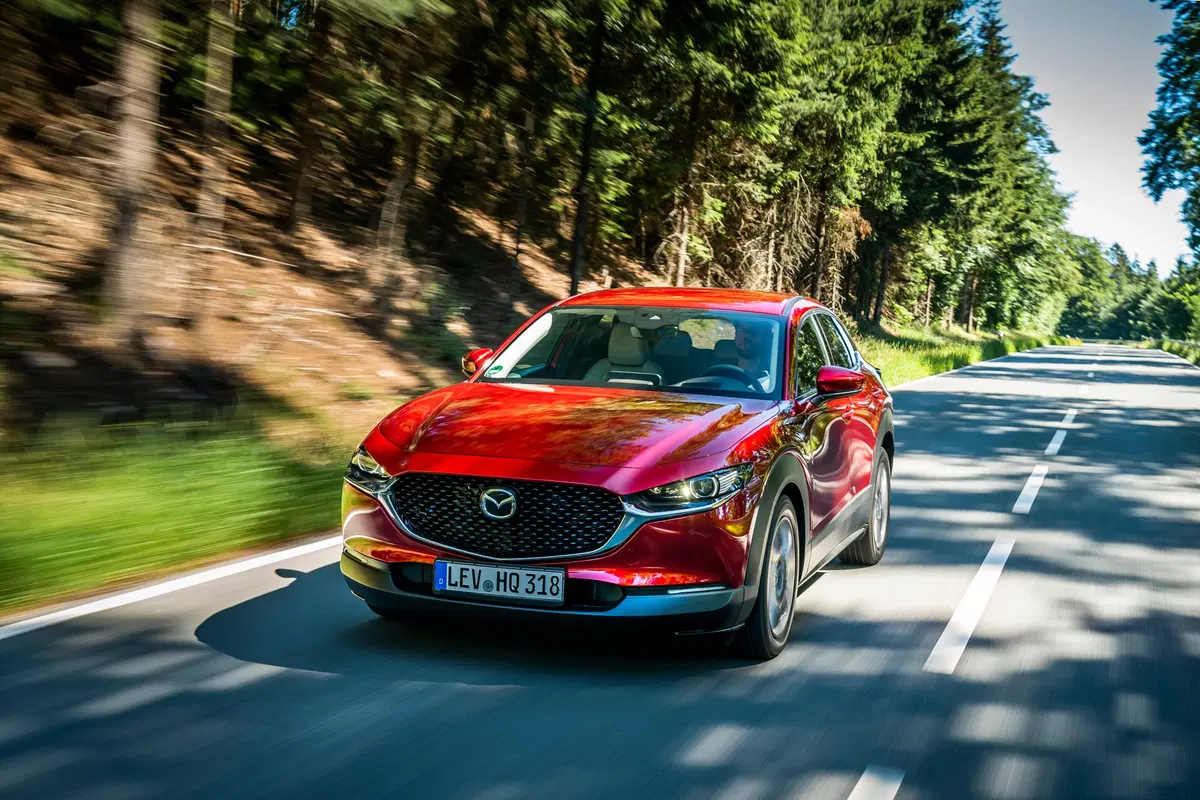 Mazda CX-30, arriva il mild-hybrid da 150 CV (7)