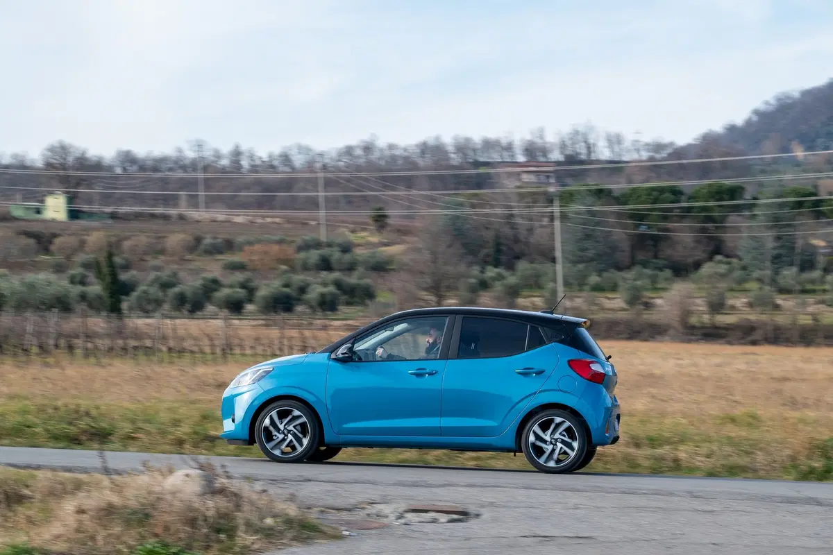 Hyundai i10 2020 | Come va la nuova city car coreana [Video] (9)