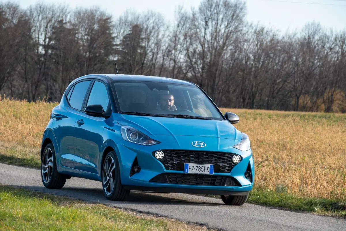 Hyundai i10 2020 | Come va la nuova city car coreana [Video] (15)